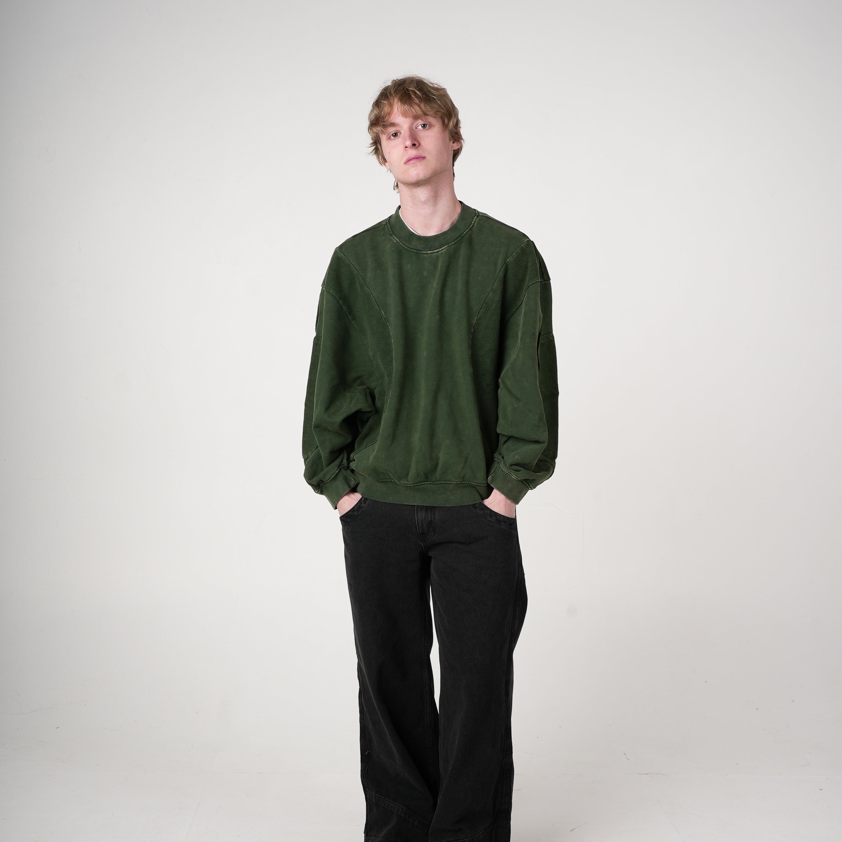 Patagium Pullover